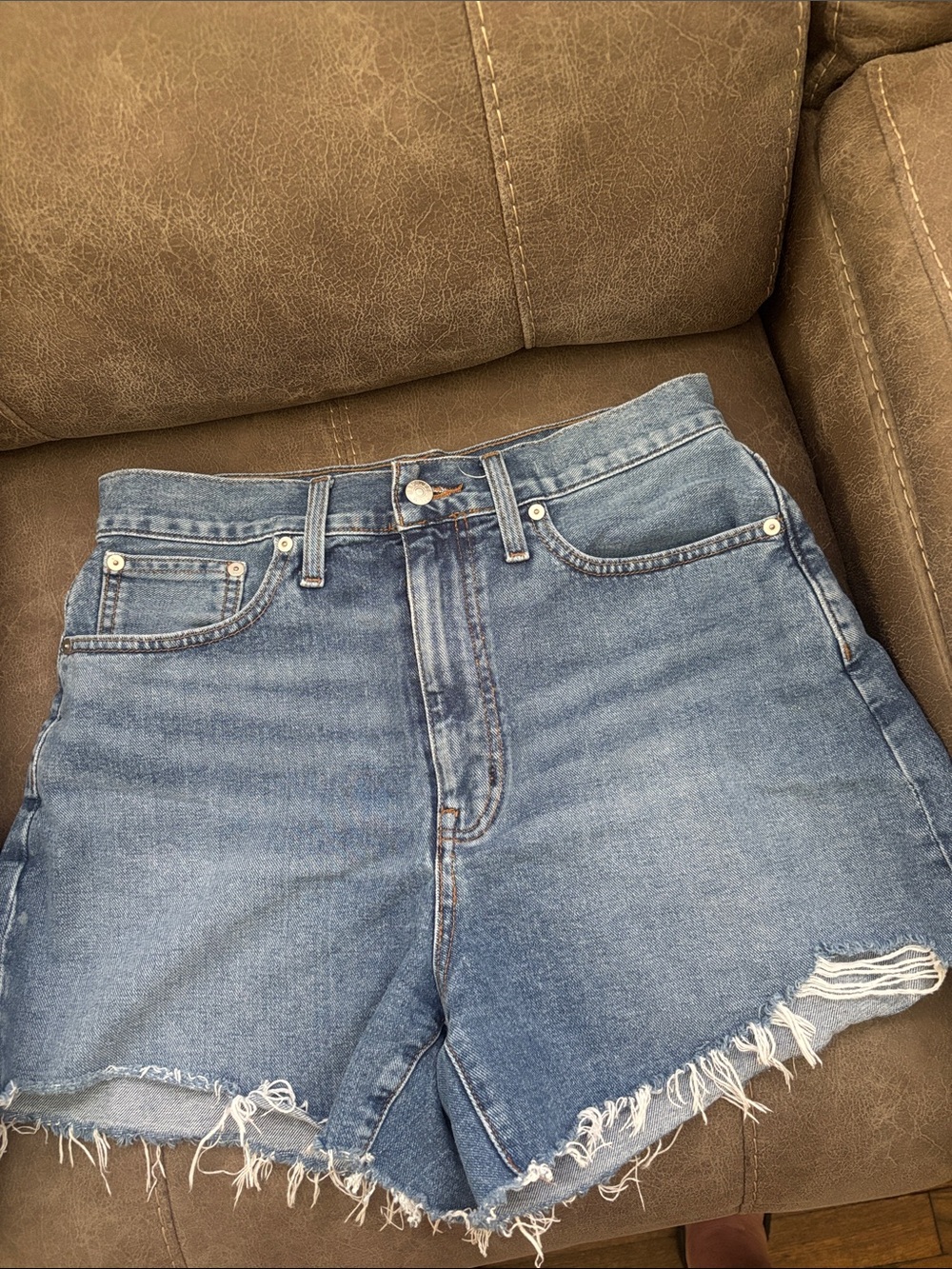 MADEWELL MOM JEAN SHORTS SZ 29